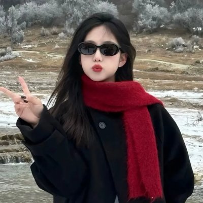 穿着旗袍的女孩